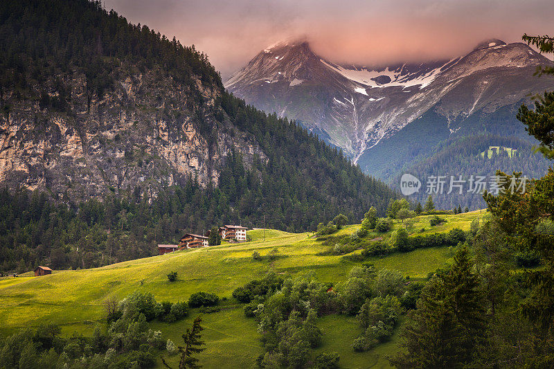 Bergün Filisur山村乡村，靠近Albula pass - Graubunden，瑞士